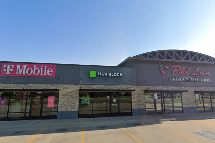T-Mobile 19th and Telephone Rd