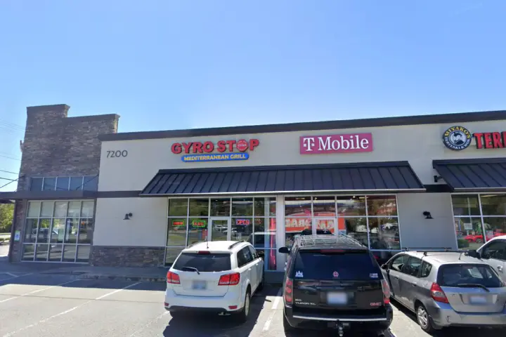 T-Mobile 267th & 72nd