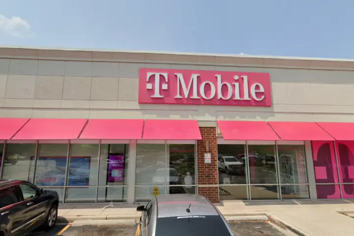 T-Mobile 47th & Pulaski