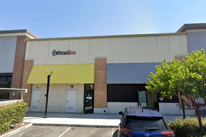 T-Mobile 5th St & Santa Clara Ave