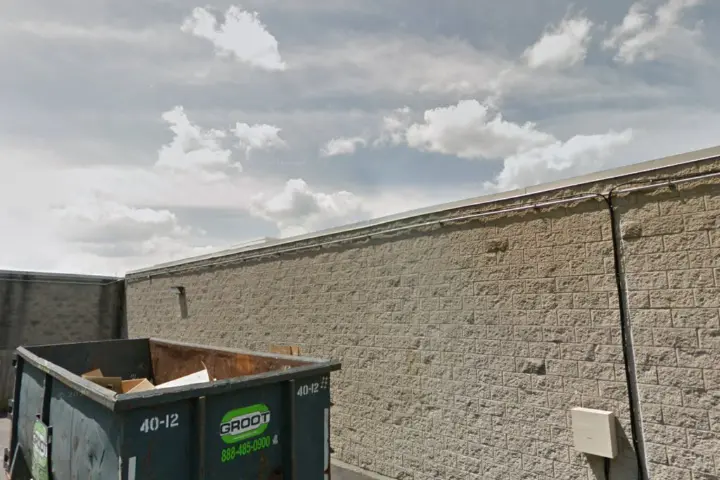 T-Mobile 95th St & Ridgeland Ave