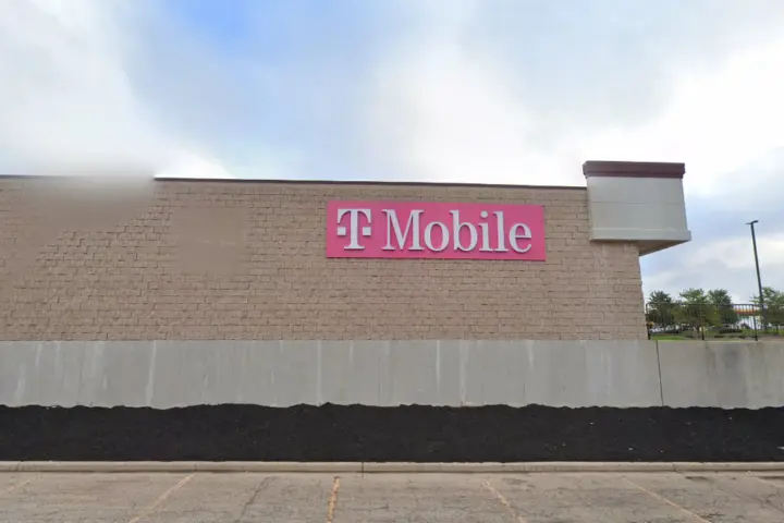 T-Mobile Allen & Townline