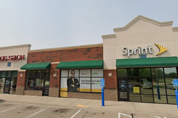 T-Mobile Apple Valley West
