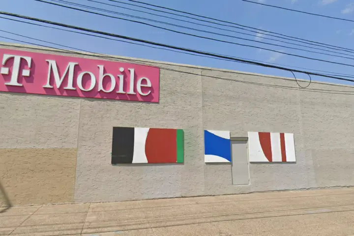 T-Mobile Aramingo Ave & Castor Ave