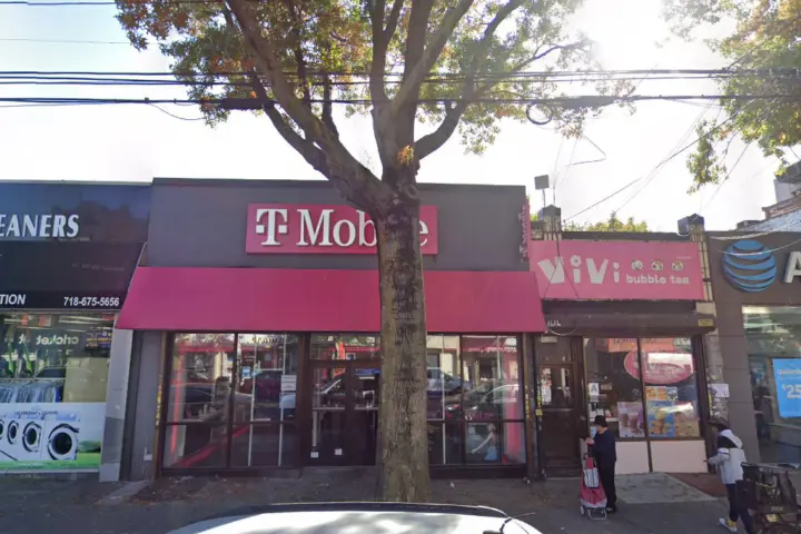 T-Mobile Ave U & E 16th St
