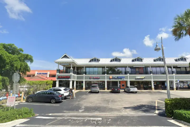T-Mobile Bald Eagle Dr & N Collier Blvd