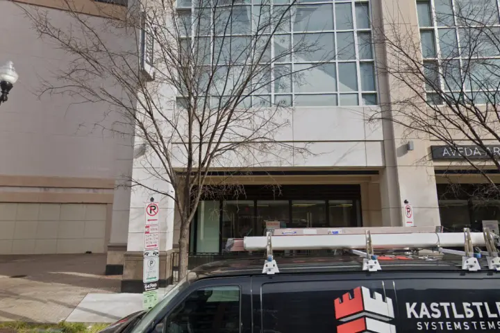 T-Mobile Ballston Quarter