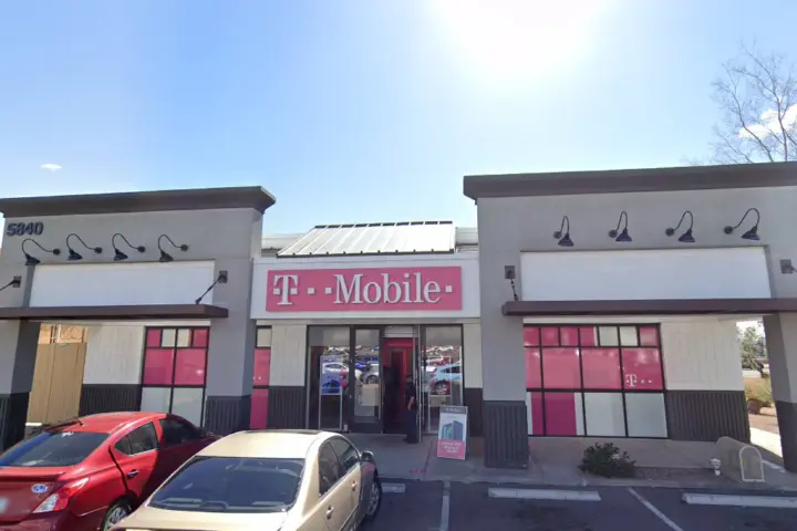 T-Mobile Bell & 59th