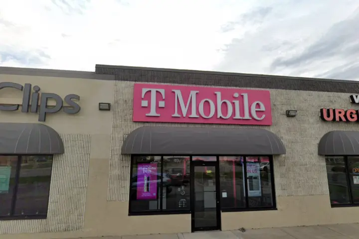 T-Mobile Bellefontaine & Apollo