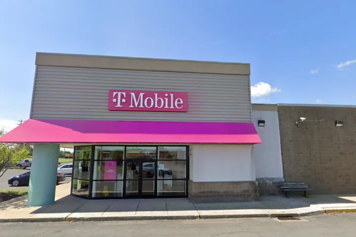 T-Mobile Berlin Turnpike