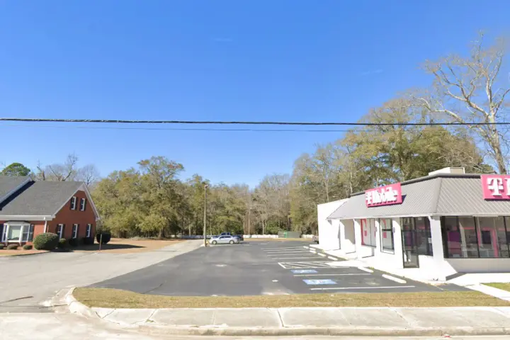 T-Mobile Brazell & Tattnall