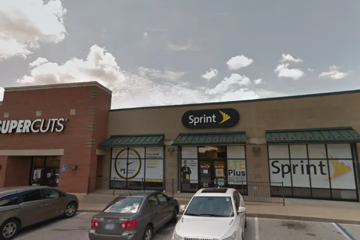 T-Mobile BRdway Bluffs Dr & Trimble Rd