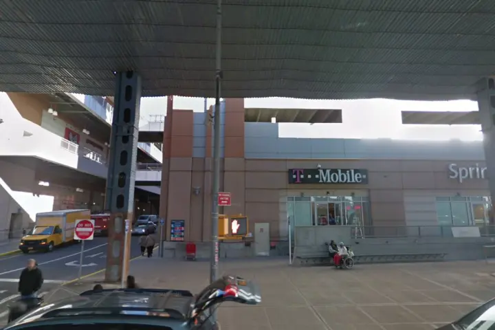 T-Mobile Bronx Terminal Market