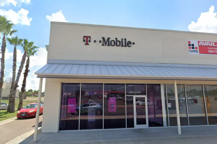 T-Mobile Business 77 & W Stegner