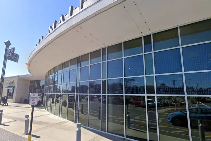 T-Mobile Carolina Mall