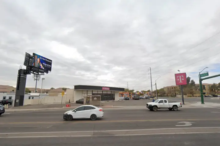 T-Mobile Cave Creek & Union Hills