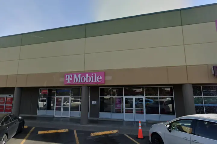 T-Mobile Center Dr & E Stewart Ave