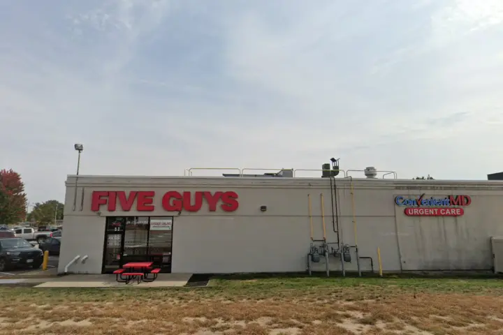 T-Mobile Central & Indian Brook