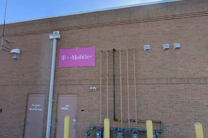 T-Mobile Centre Of New England Blvd
