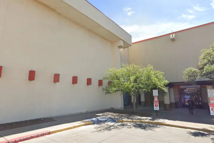 T-Mobile Cielo Vista Mall