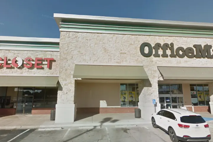 T-Mobile Clack St & Southwest Dr