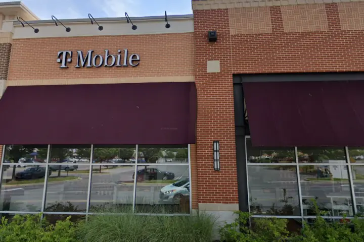 T-Mobile Clemson Corner