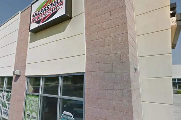T-Mobile Cleveland Blvd & Ustick Rd
