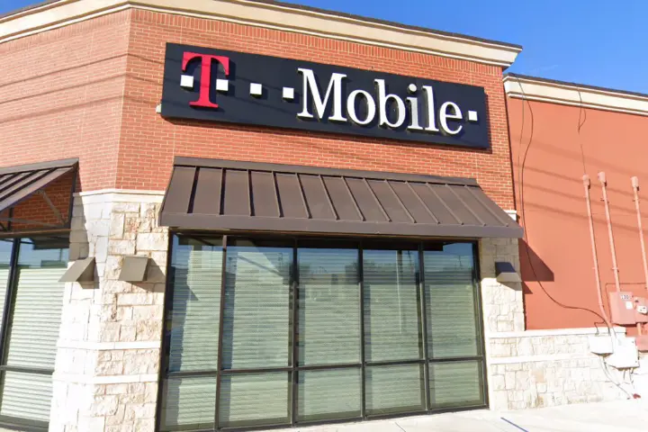 T-Mobile Clifford & Western Trade