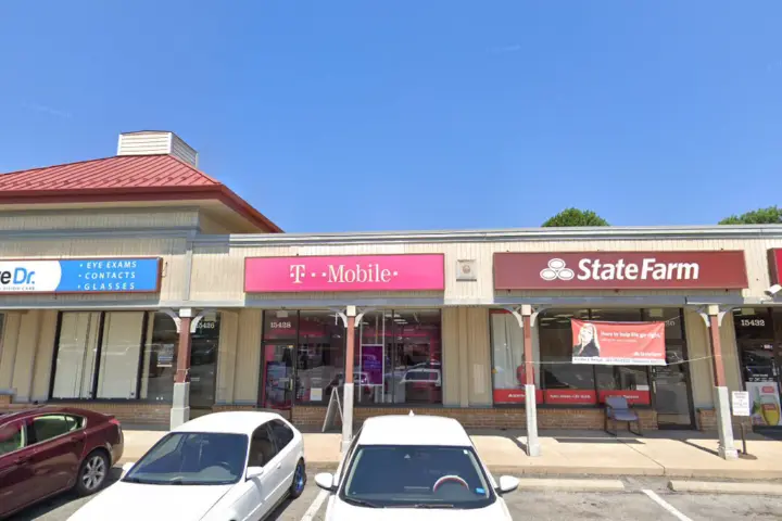 T-Mobile Cloverly Village Center