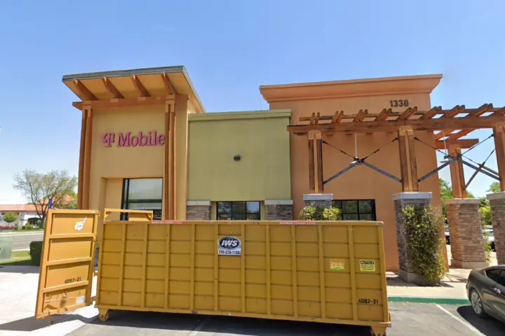 T-Mobile Clovis & Shaw