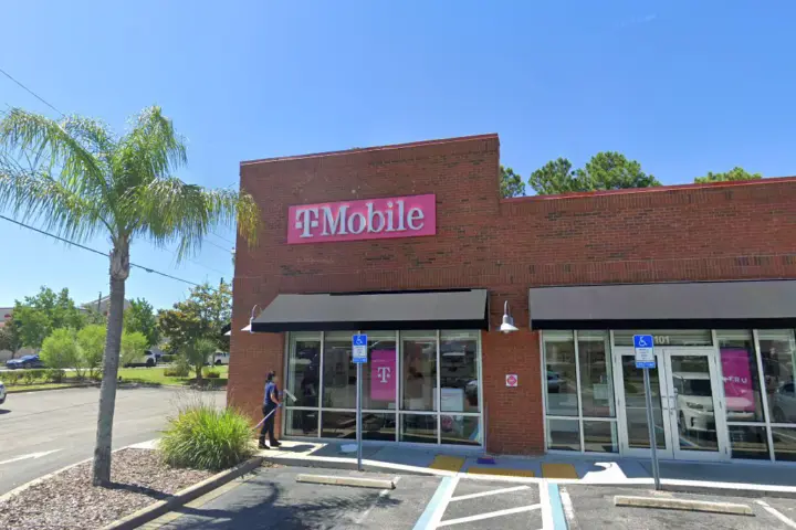 T-Mobile Cobblestone Village