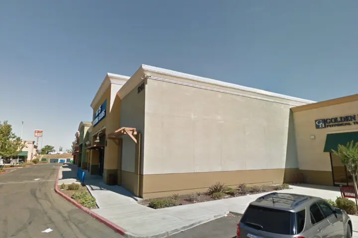 T-Mobile Commerce Ave & CA 99 S