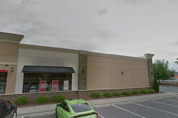T-Mobile Concord Mills Blvd & Thunder Rd Nw