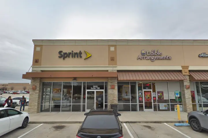 T-Mobile Conroe Marketplace