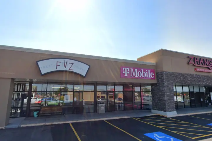 T-Mobile Crossroads at North Ogden