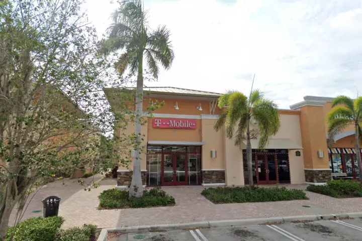 T-Mobile Darwin Plaza
