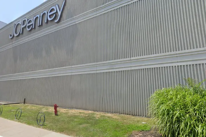 T-Mobile Destiny USA Mall