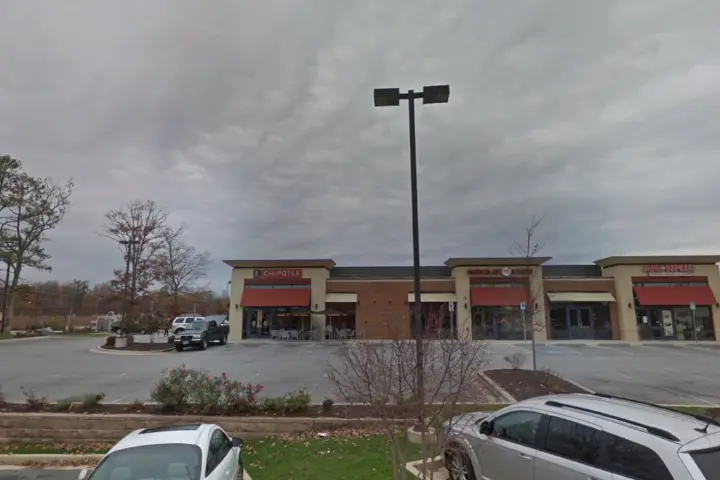 T-Mobile Drury Dr & Crain Hwy