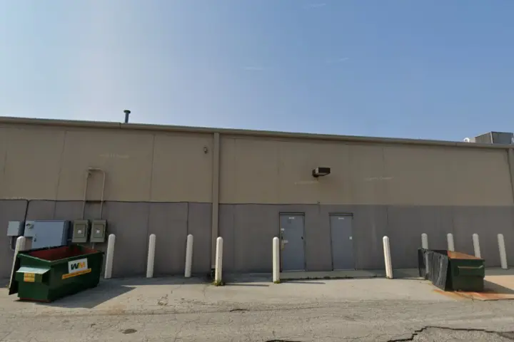 T-Mobile E Blvd & S Reed Rd
