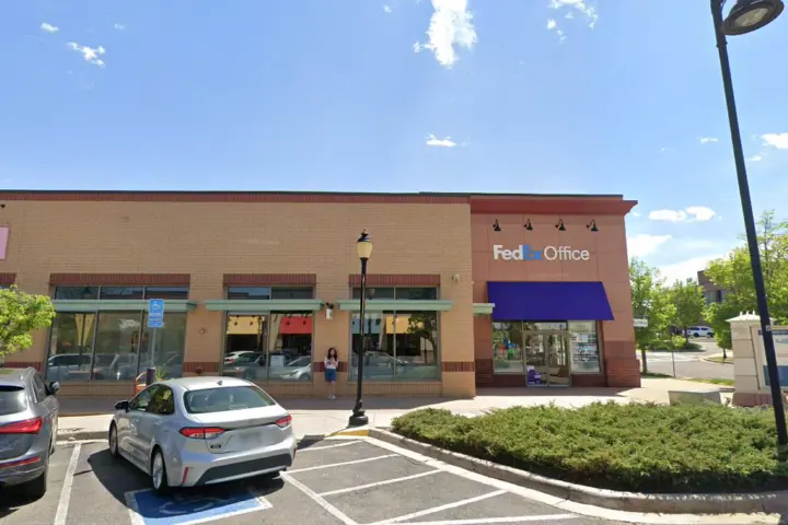 T-Mobile E Cedar Ave & Crystal St
