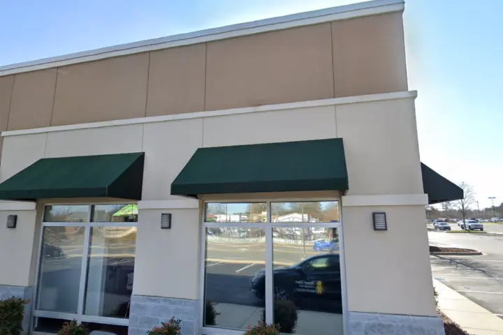 T-Mobile E Franklin Blvd & Green Dr