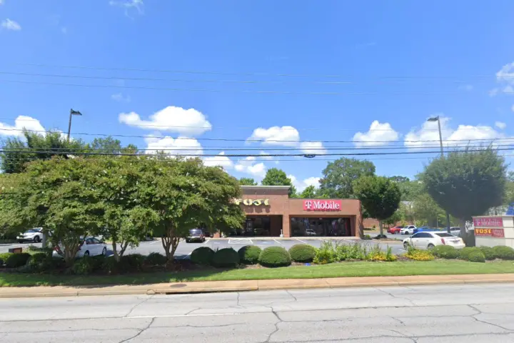 T-Mobile E Main Street