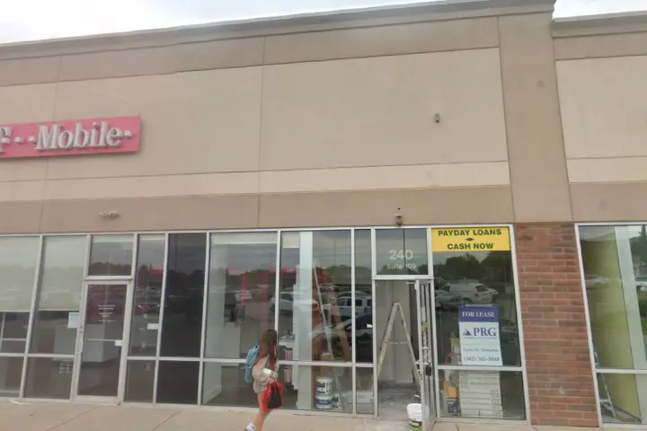 T-Mobile Eastbrooke Point Dr & Old Mill Rd