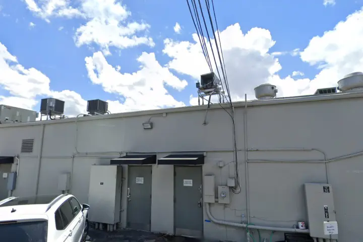 T-Mobile Edgewater Dr & Rugby St