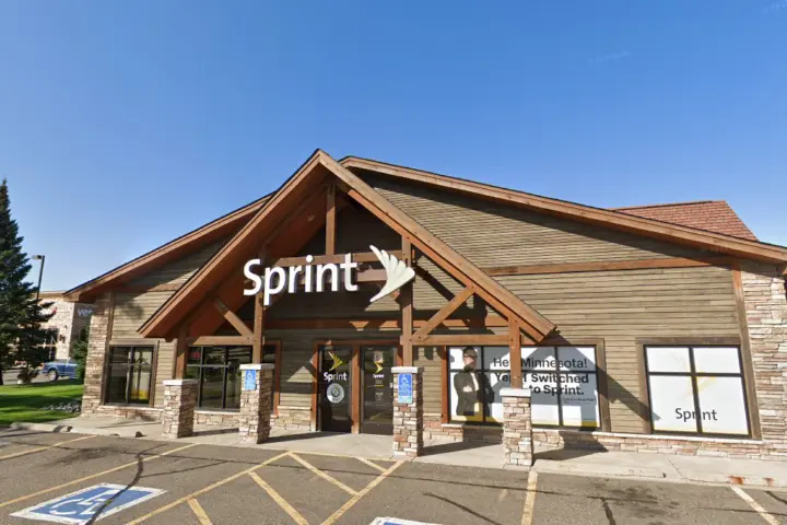T-Mobile Edgewood Dr & Woida Rd