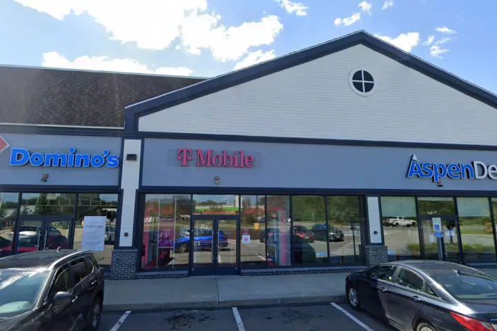 T-Mobile Epping, NH