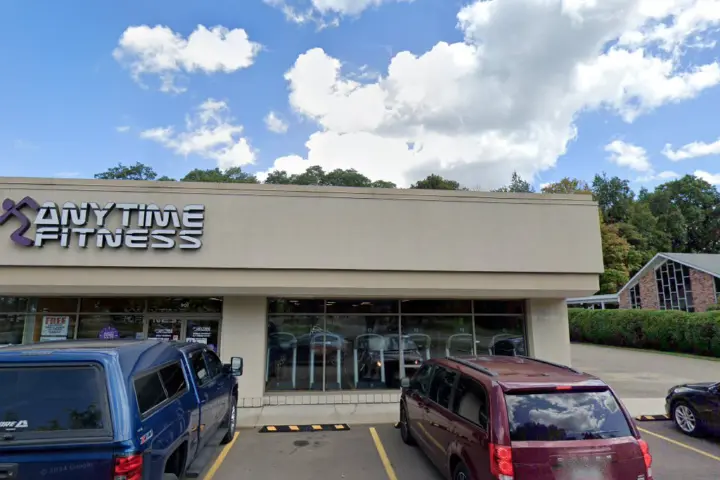 T-Mobile Fairmount & Hickories