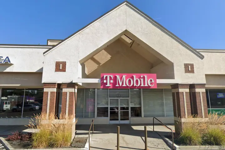 T-Mobile Five Mile Plaza