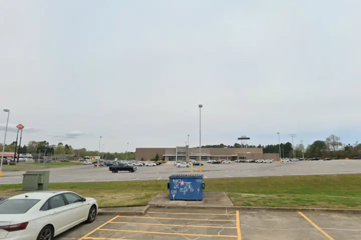 T-Mobile Frontage Rd & Mundy Mill Rd