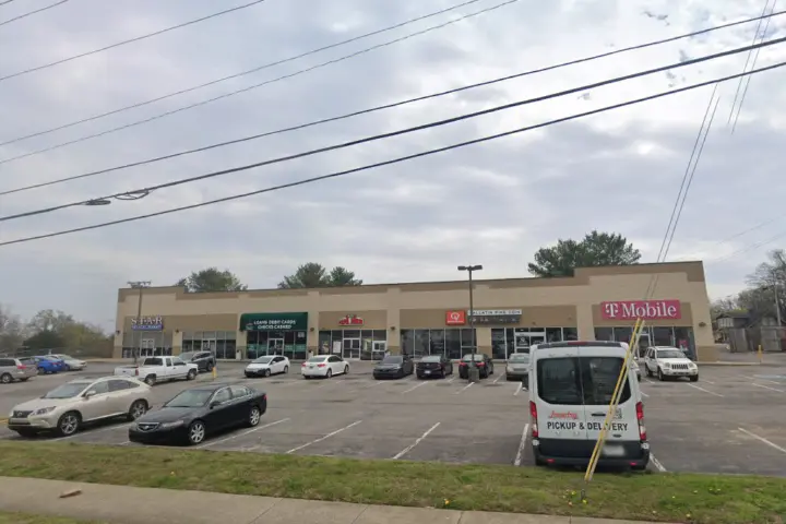 T-Mobile Gallatin Pike & Mcchesney Ave